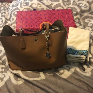 ♦️AUTHENTIC ♦️ Tory Burch bag